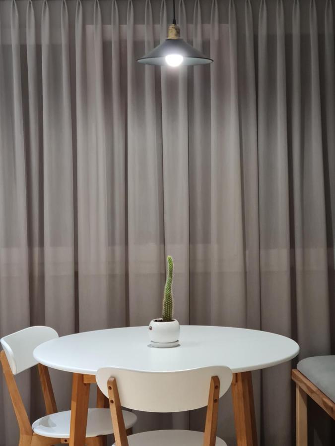 Tam Serviced Studio Apartment Myslym Shyri No1 Tirana Exteriör bild